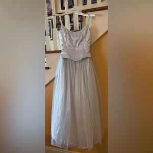 Jessica McClintok gunneesax formal. Size 9